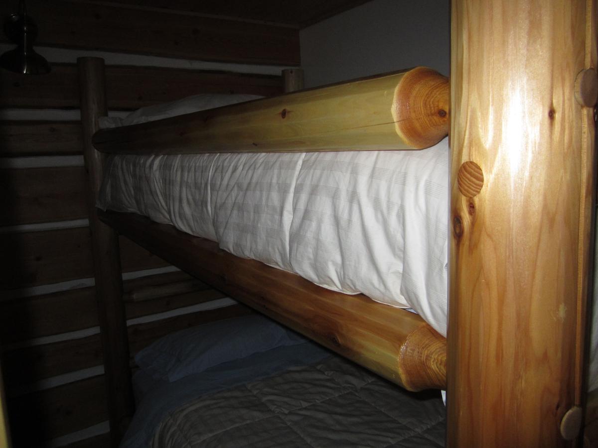 Log Inn & Pub Avola Zewnętrze zdjęcie